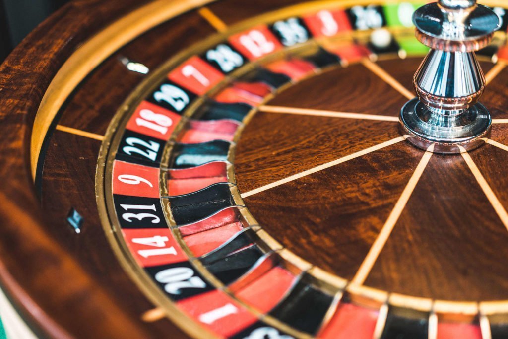 Slot Makinelerinde İstatistiksel Analiz: Kazanma Şansını Artırma